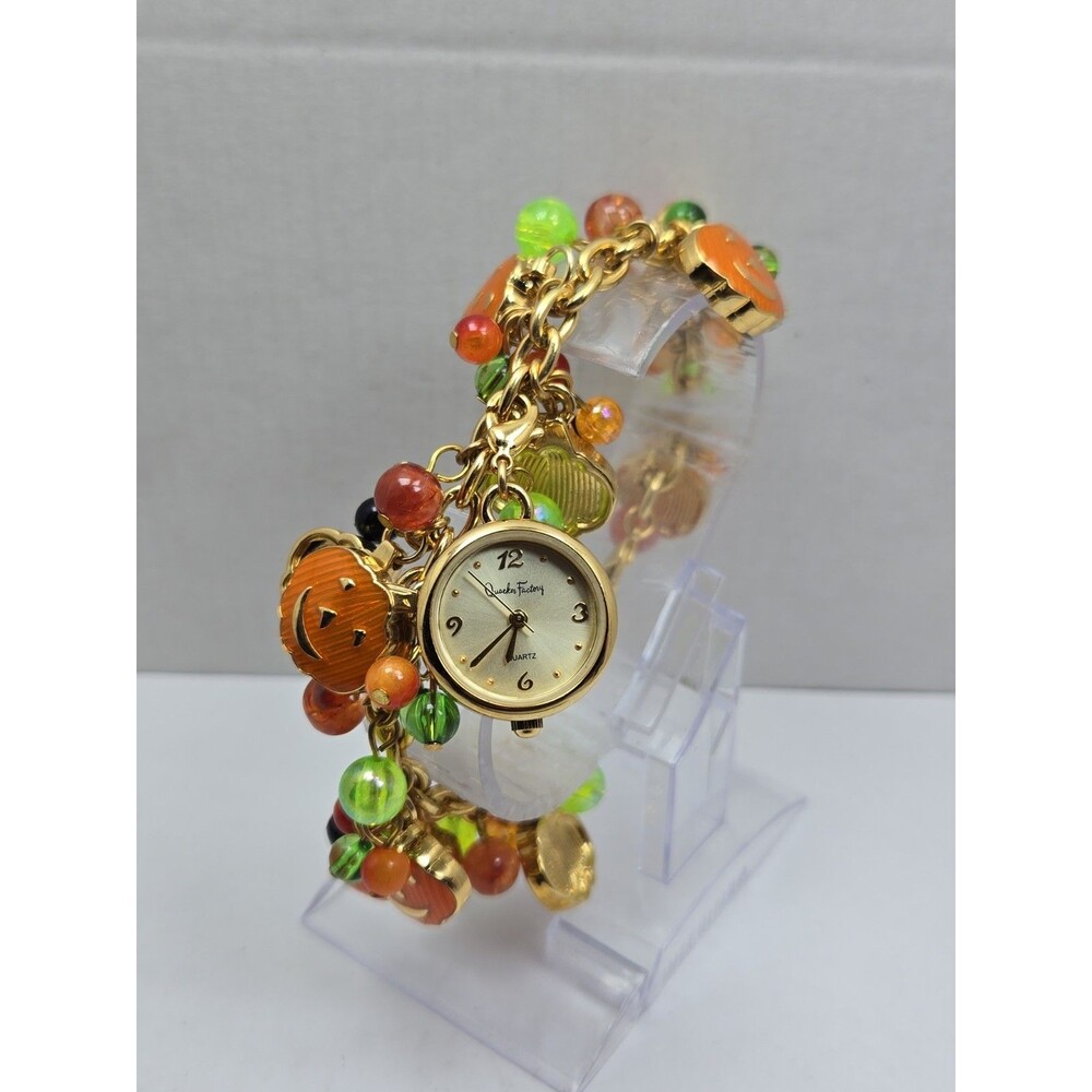 Quacker Factory B7076 Halloween Pumpkin Charm Bracelet Quartz Watch New Battery